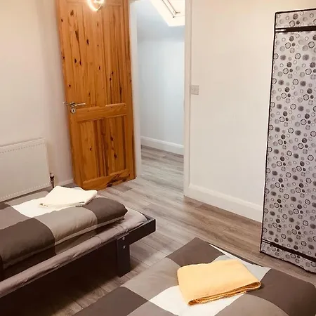 Lakeview Holiday Whitegate Ferienhaus