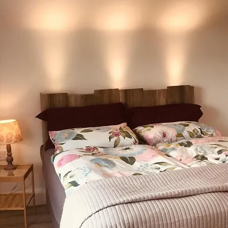 Lakeview Holiday Whitegate Ferienhaus