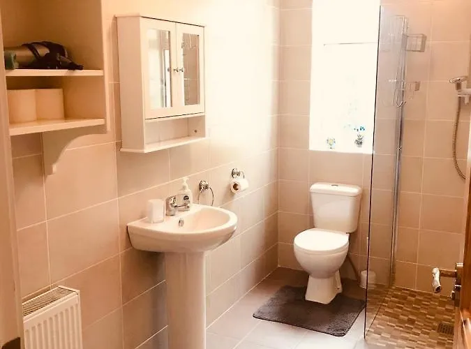Lakeview Holiday Whitegate Ferienhaus Whitegate (Galway)